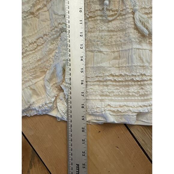 NWT! Torrid Lace Mini Skirt. Elastic Waist. Lined. M/L (10) Coastal Boho Chic - Picture 6 of 7